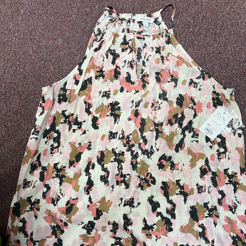 New with tags Nine West tank shirt